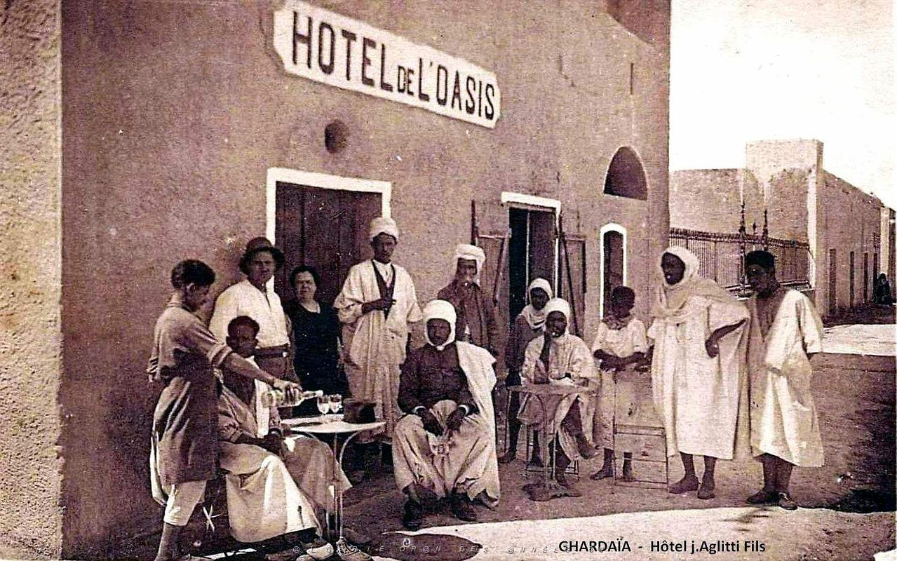 1594- Ghardaia - Hotel de l'Oasis - J. Aglitti Fils.jpg